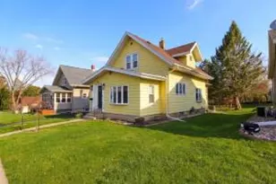 514 E Maple St, Horicon, WI 53032 - Photo 1