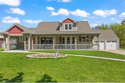 1524 W Grange Ave, Milwaukee, WI 53221 - Photo 1