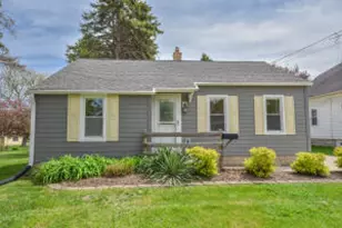 927 Genesee St, Waukesha, WI 53186 - Photo 1