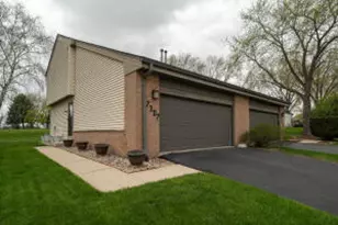 7307 S Delaine Dr, Oak Creek, WI 53154 - Photo 1