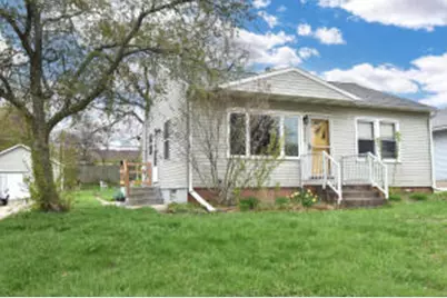 3337 E Waterford Ave, Saint Francis, WI 53235 - Photo 1