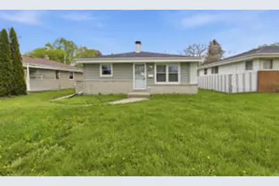 2619 E Bolivar Ave, Saint Francis, WI 53235 - Photo 1