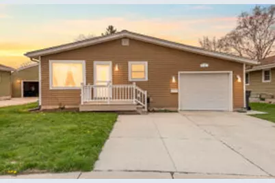 712  Carpenter St, Plymouth, WI 53073 - Photo 1