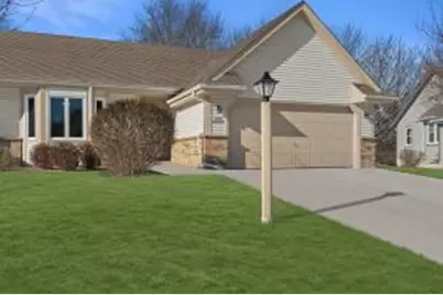 W159N11449  Red Oak Cir, Germantown, WI 53022 - Photo 1