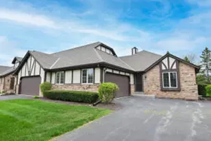 770 Oakwood Ln, Brookfield, WI 53045 - Photo 1