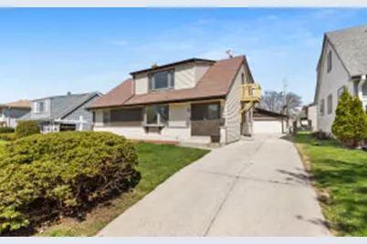 10536 W Lancaster Ave, Milwaukee, WI 53225 - Photo 1