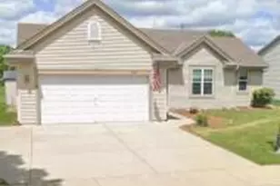 2948 Stillwater Cir, Waukesha, WI 53189 - Photo 1
