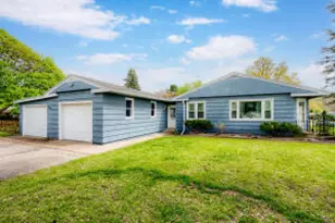 1543 Young Dr, Onalaska, WI 54650 - Photo 1
