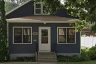 1410 13th St, La Crosse, WI 54601 - Photo 1