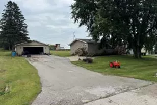 1753 Cedarview Dr, Saint Cloud, WI 53079 - Photo 1