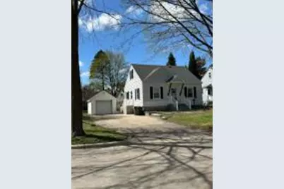 1426  Hooker Ave, Madison, WI 53704 - Photo 1