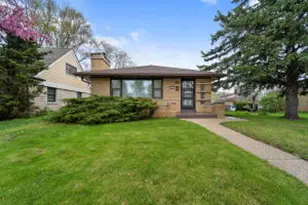 9830 W Metcalf Pl, Milwaukee, WI 53222 - Photo 1