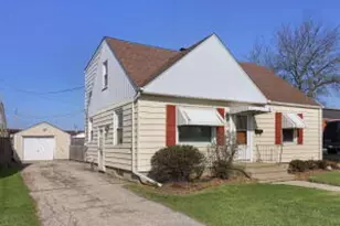 7526 38th Ave, Kenosha, WI 53142 - Photo 1
