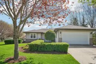 1413 Oak St, Watertown, WI 53098 - Photo 1
