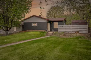 2016 21st Pl, La Crosse, WI 54601 - Photo 1