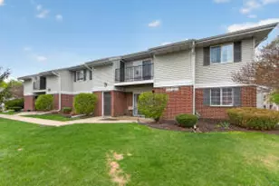 N110W17051 Ashbury Ln, Germantown, WI 53022 - Photo 1