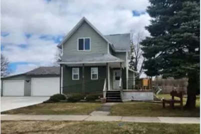 406 S Main St, Black Creek, WI 54106 - Photo 1
