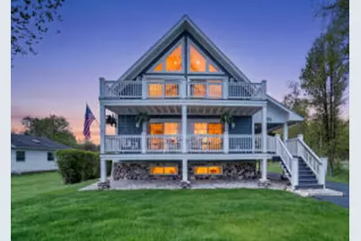 11024  Lakeshore Dr, Pleasant Prairie, WI 53158 - Photo 1