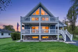 11024 Lakeshore Dr, Pleasant Prairie, WI 53158 - Photo 1