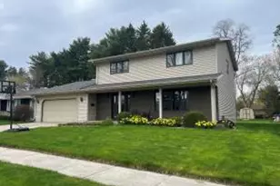 1238 Castle Ave, Sheboygan, WI 53081 - Photo 1