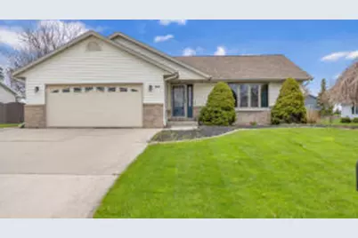 4916  White Fox Dr, Sheboygan, WI 53081 - Photo 1