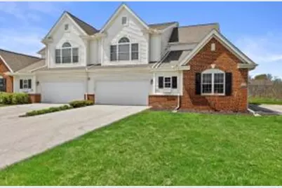 W205N16507  Cranberry Creek Ln, Jackson, WI 53037 - Photo 1