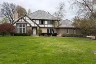 11528 N Settlement Dr, Mequon, WI 53092 - Photo 1