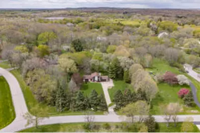 W296N575  Bryn Dr, Delafield, WI 53188 - Photo 1