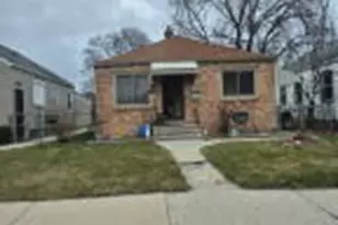 4224 W Peck Pl, Milwaukee, WI 53209 - Photo 1