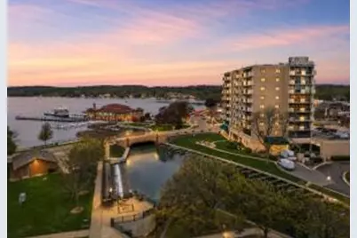 101  Broad St, Lake Geneva, WI 53147 - Photo 1