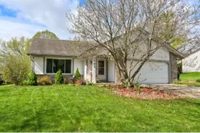 495 E Marquette Ave, Oak Creek, WI 53154 - Photo 1