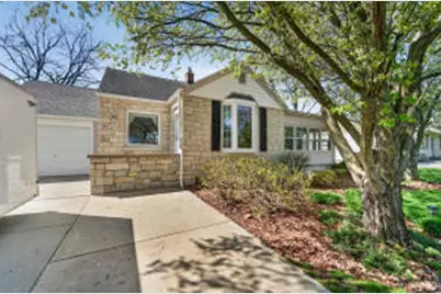 13707 W Forest Dr, New Berlin, WI 53151 - Photo 1