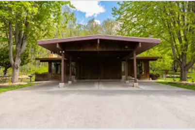 715  Alpine Ln, Onalaska, WI 54636 - Photo 1