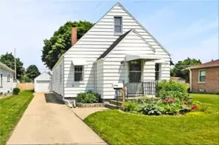 3717 19th Ave, Kenosha, WI 53140 - Photo 1