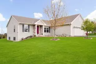 W6996 Hillside Dr, Scott, WI 53001 - Photo 1