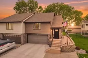 1207 Townsend St, La Crosse, WI 54601 - Photo 1