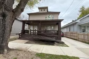 1637 Edgewood Ave, Racine, WI 53404 - Photo 1