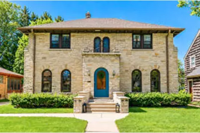 8011  Jackson Park Blvd, Wauwatosa, WI 53213 - Photo 1