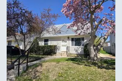 7212 W Silver Spring Dr, Milwaukee, WI 53218 - Photo 1