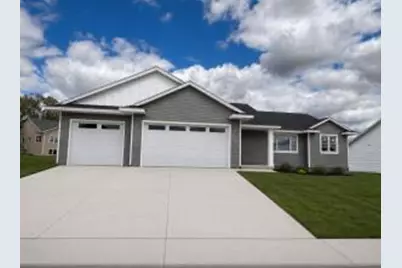 277  Southern Dr, Holmen, WI 54636 - Photo 1