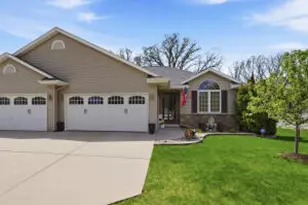 1314 S Park Ave, Fond du Lac, WI 54935 - Photo 1