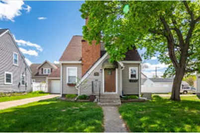 1820  Denton St, La Crosse, WI 54601 - Photo 1