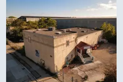 5112 N 37th St, Milwaukee, WI 53209 - Photo 1