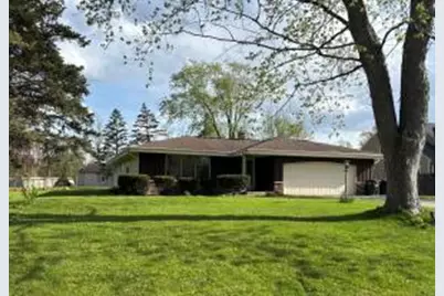 12329 W Larkspur Rd, Franklin, WI 53132 - Photo 1