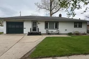 1108 Mayfair Dr, Janesville, WI 53545 - Photo 1