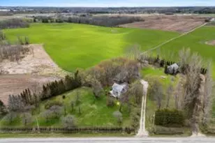 7047 W Custer St, Manitowoc, WI 54220 - Photo 1