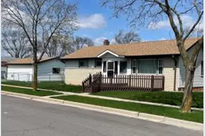 1900 W Wood Ave, Milwaukee, WI 53221 - Photo 1