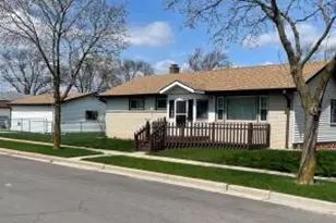 1900 W Wood Ave, Milwaukee, WI 53221 - Photo 1