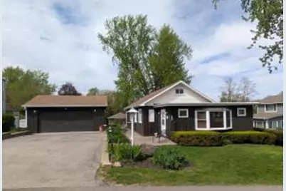 4226  Maple Dr, Delavan, WI 53115 - Photo 1