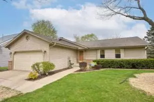 W154N7712 Pheasant Ln, Menomonee Falls, WI 53051 - Photo 1